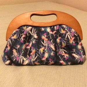 Material girl clutch